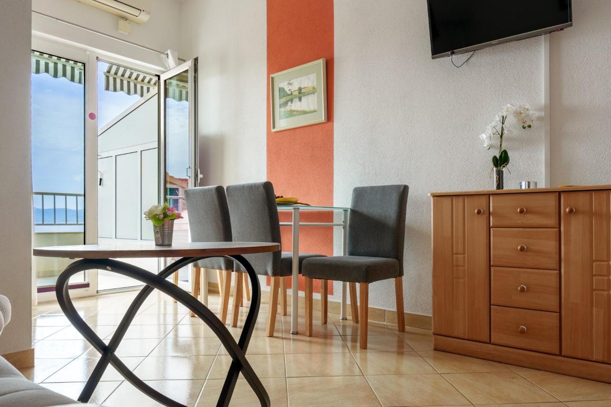 Studios Ruza Baška Voda Exteriör bild