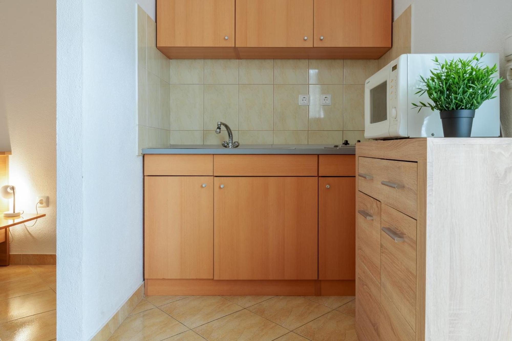 Studios Ruza Baška Voda Exteriör bild