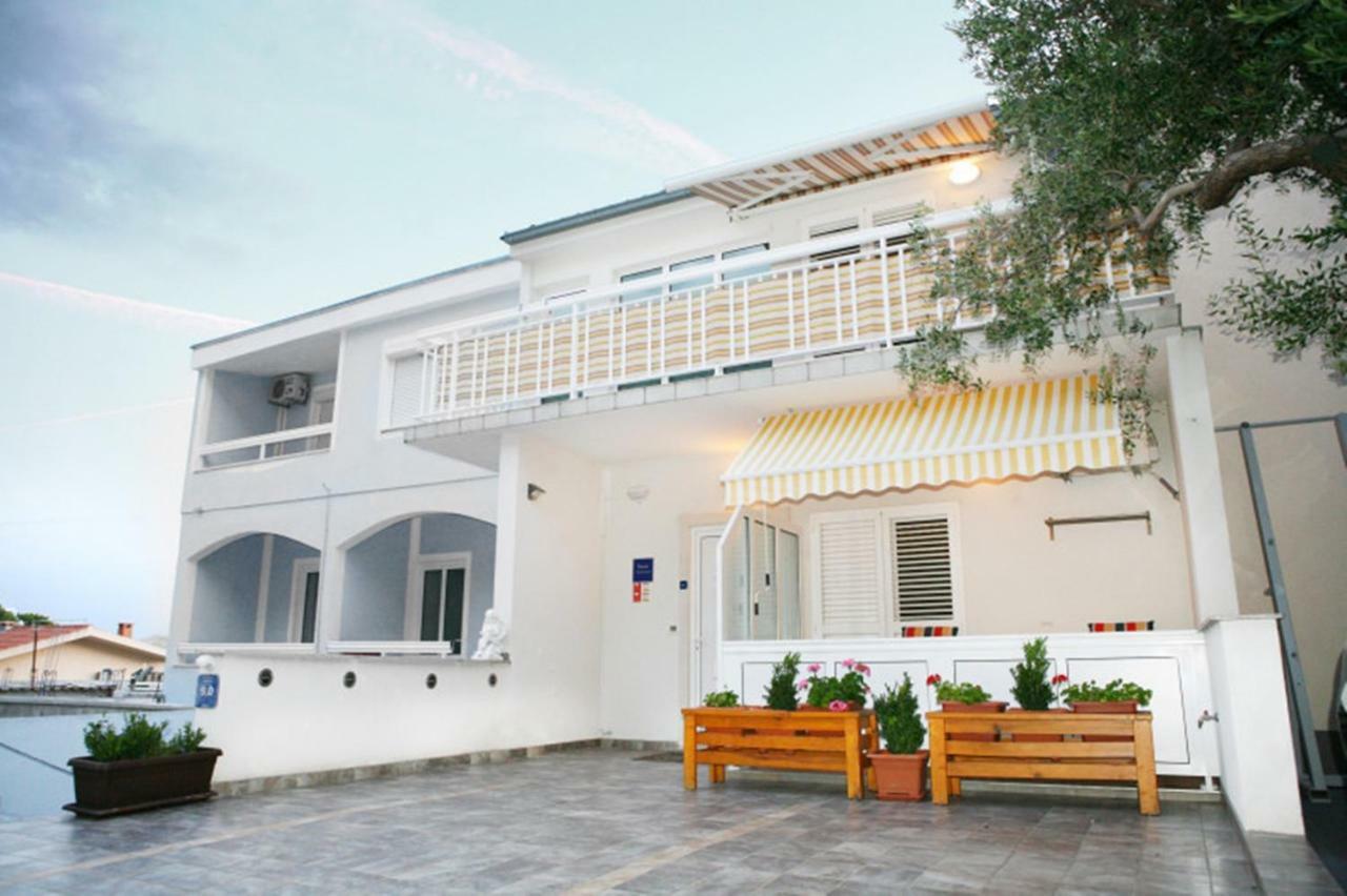 Studios Ruza Baška Voda Exteriör bild